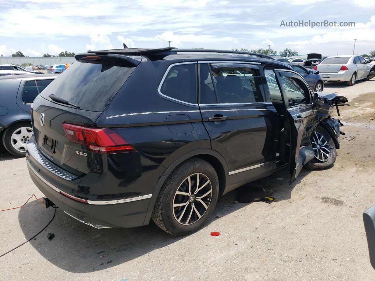 2021 Volkswagen Tiguan Se Black vin: 3VV2B7AXXMM128385