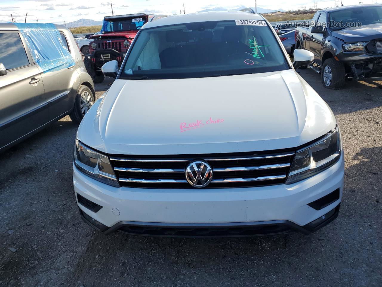 2018 Volkswagen Tiguan Se Белый vin: 3VV3B7AX0JM001791