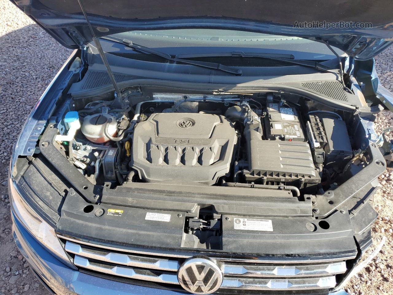 2018 Volkswagen Tiguan Se Blue vin: 3VV3B7AX0JM008496