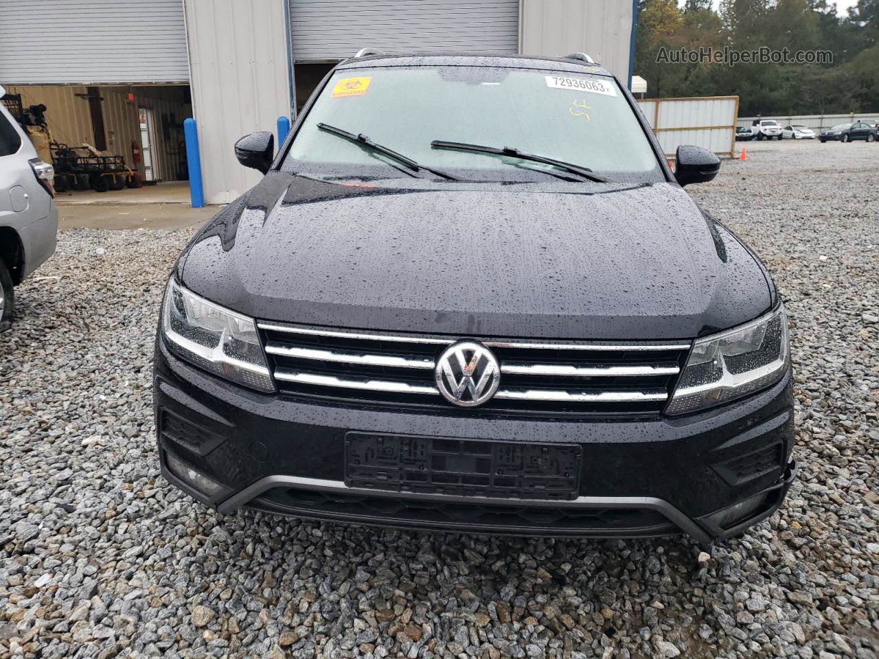 2018 Volkswagen Tiguan Se Black vin: 3VV3B7AX0JM014105