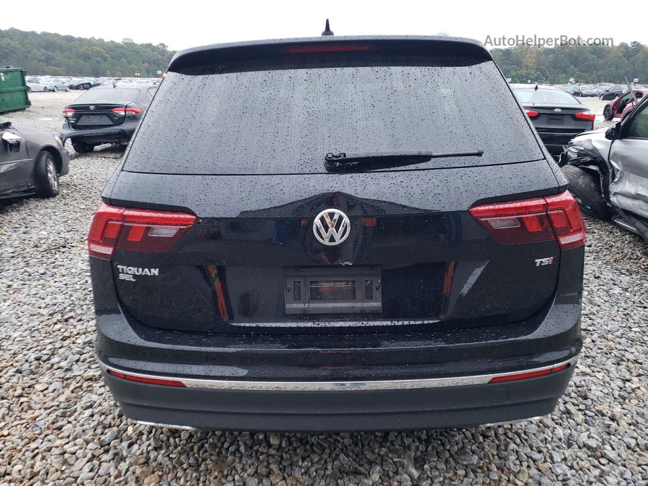 2018 Volkswagen Tiguan Se Черный vin: 3VV3B7AX0JM014105