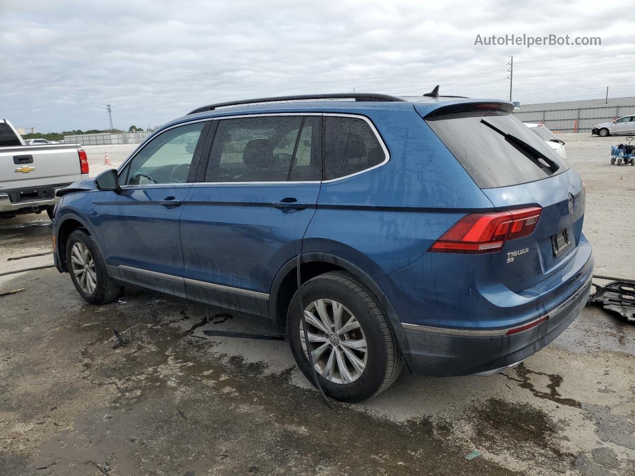2018 Volkswagen Tiguan Se Синий vin: 3VV3B7AX0JM058153