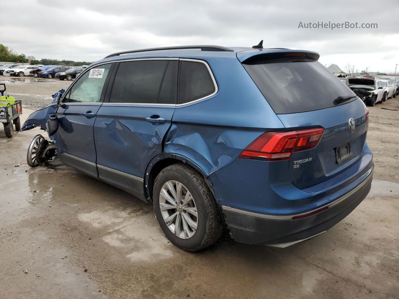 2018 Volkswagen Tiguan Se Blue vin: 3VV3B7AX0JM125303