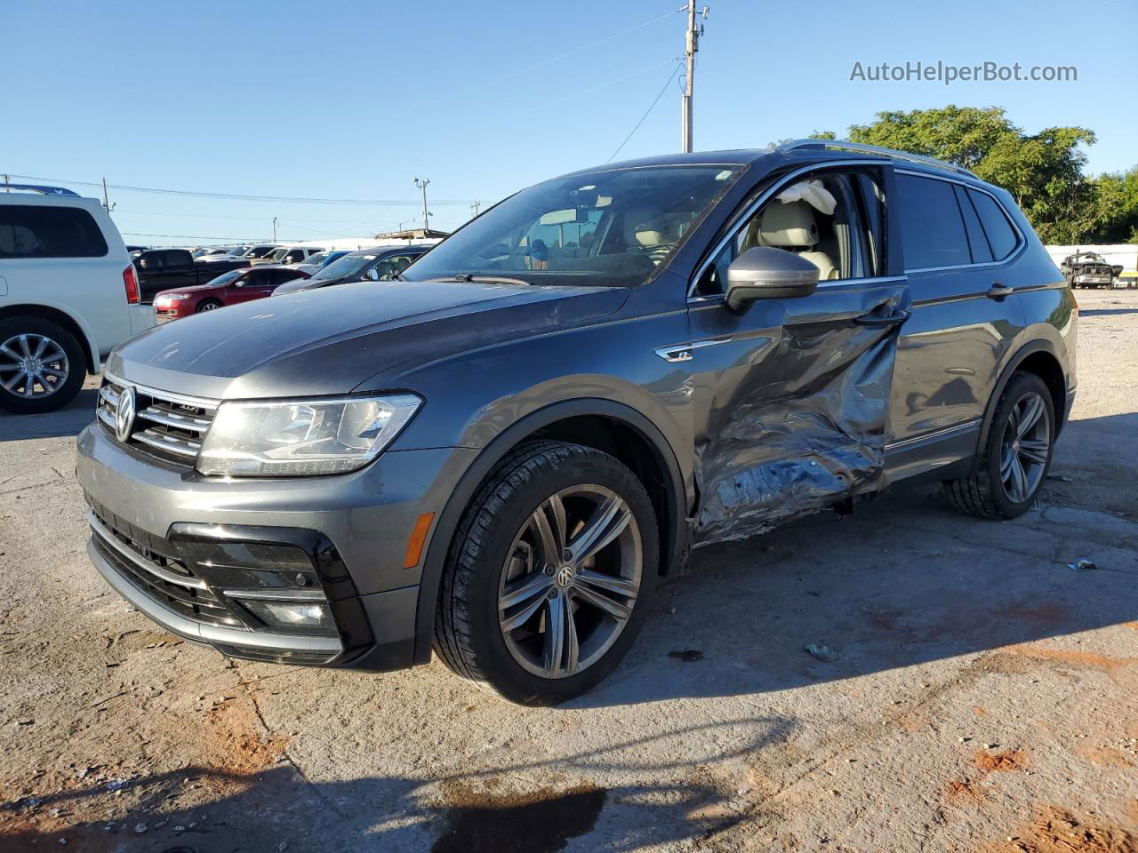 2018 Volkswagen Tiguan Se Gray vin: 3VV3B7AX0JM172606