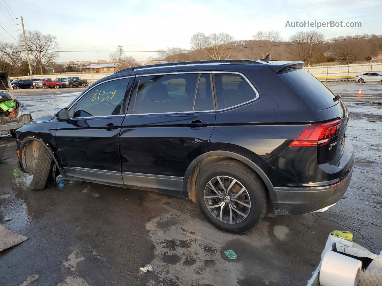 2018 Volkswagen Tiguan Se Black vin: 3VV3B7AX0JM213672