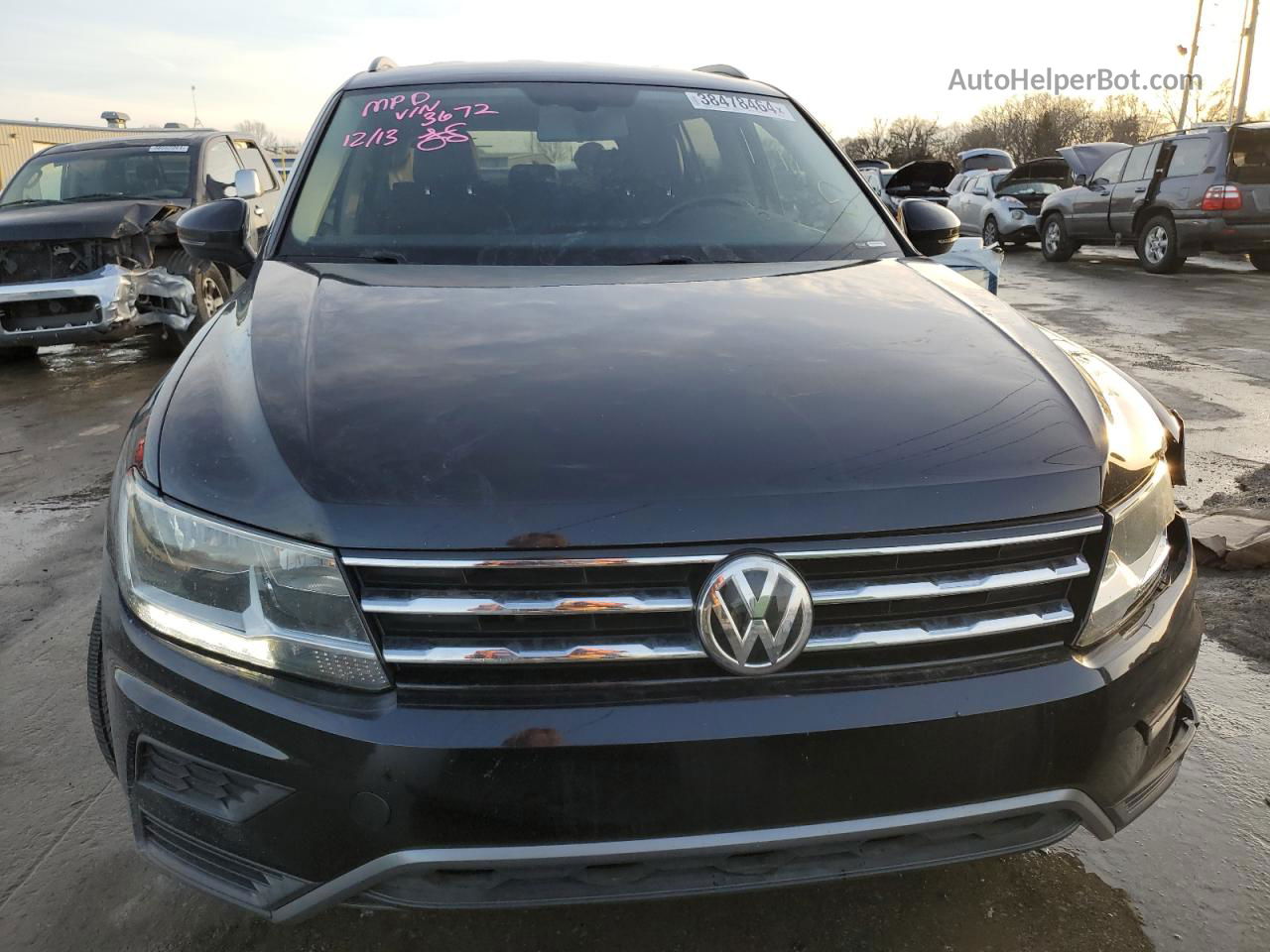 2018 Volkswagen Tiguan Se Black vin: 3VV3B7AX0JM213672