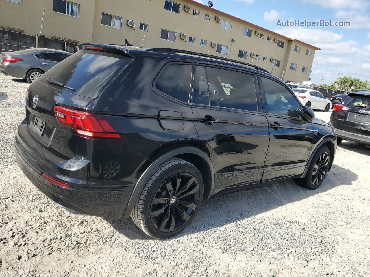 2021 Volkswagen Tiguan Se Black vin: 3VV3B7AX0MM014898