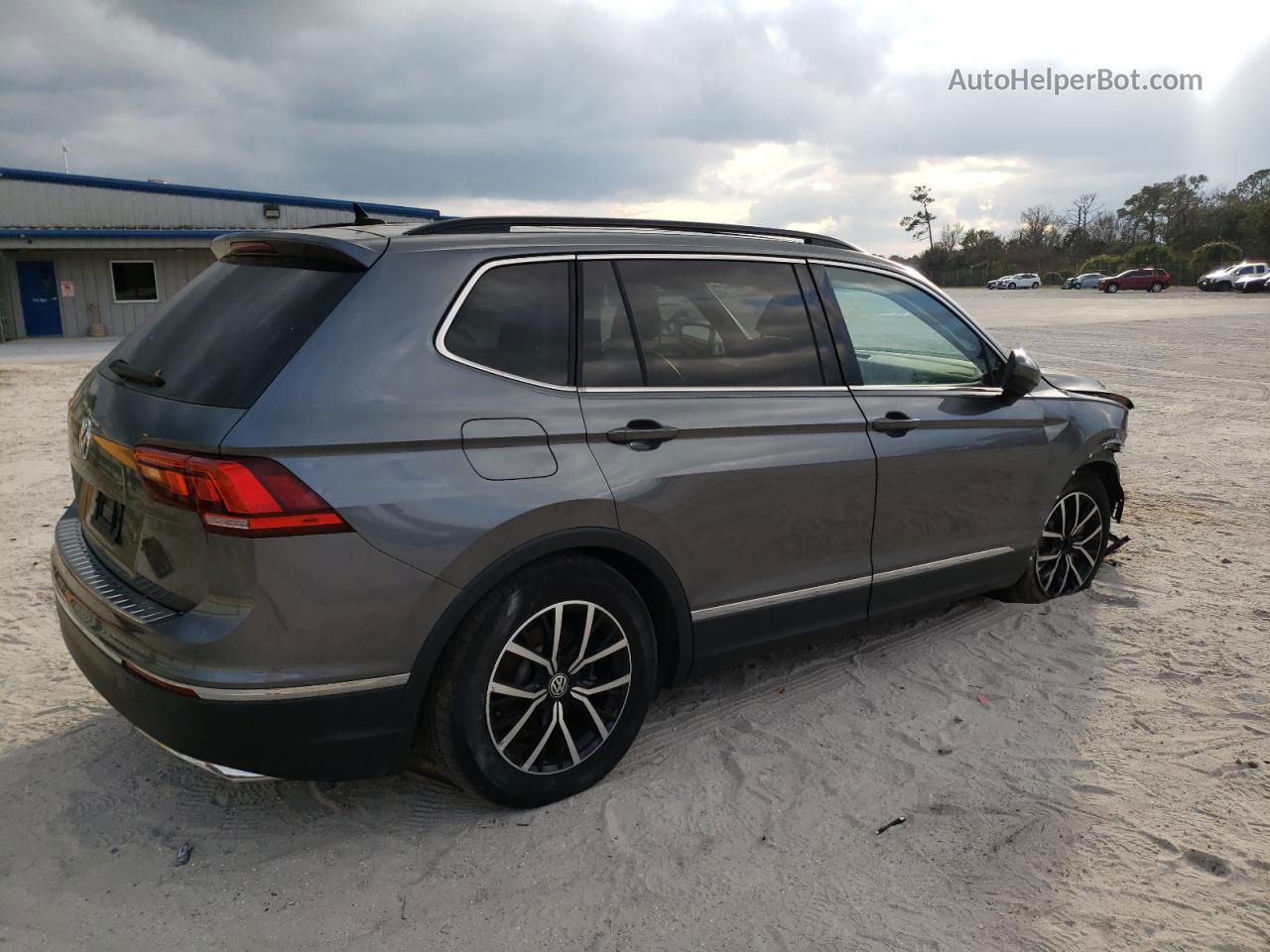 2021 Volkswagen Tiguan Se Серый vin: 3VV3B7AX0MM120400