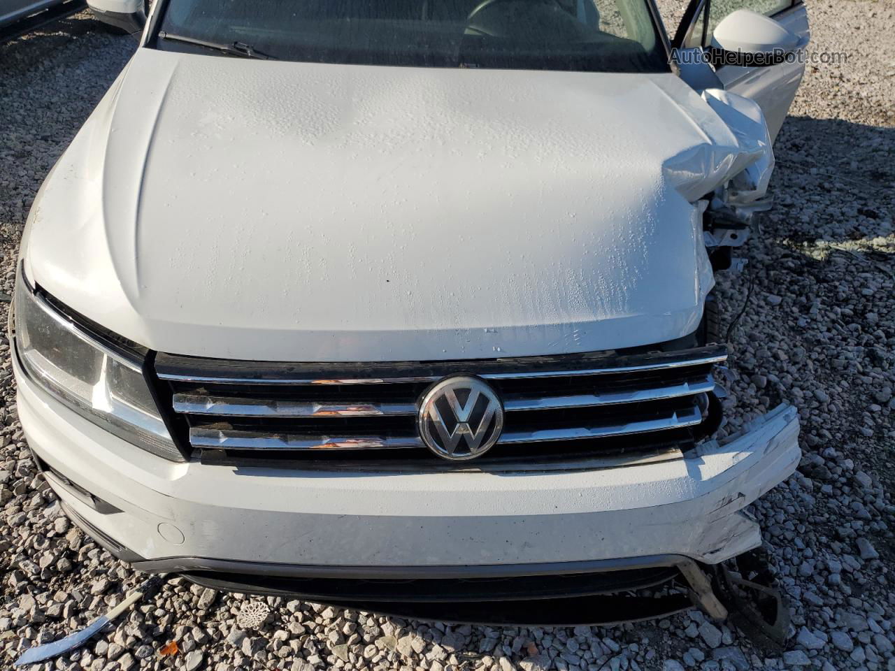 2018 Volkswagen Tiguan Se White vin: 3VV3B7AX1JM056752