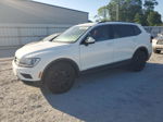 2018 Volkswagen Tiguan Se White vin: 3VV3B7AX1JM063877