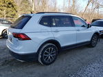 2018 Volkswagen Tiguan Se White vin: 3VV3B7AX1JM193822