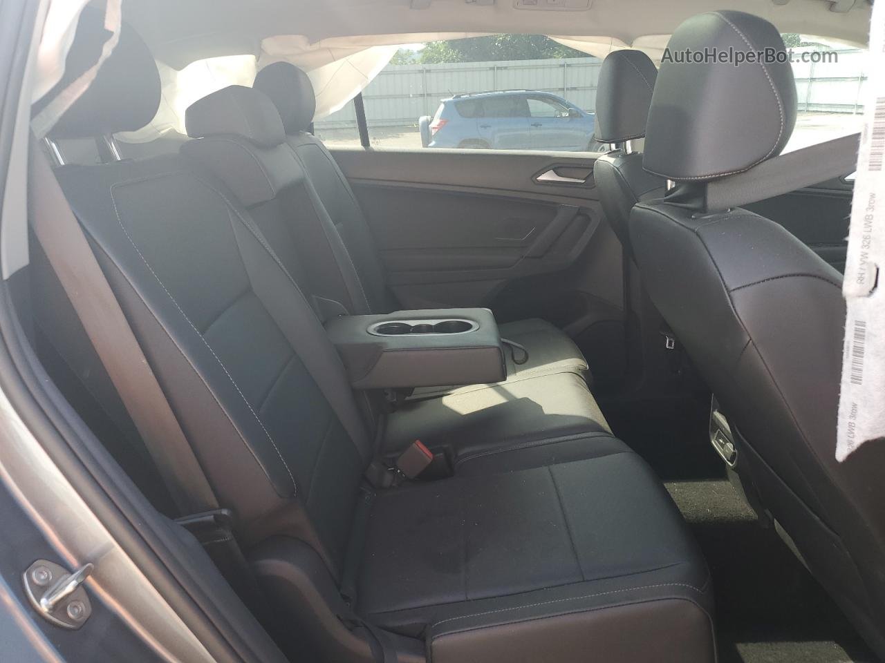 2019 Volkswagen Tiguan Se Gray vin: 3VV3B7AX1KM065940