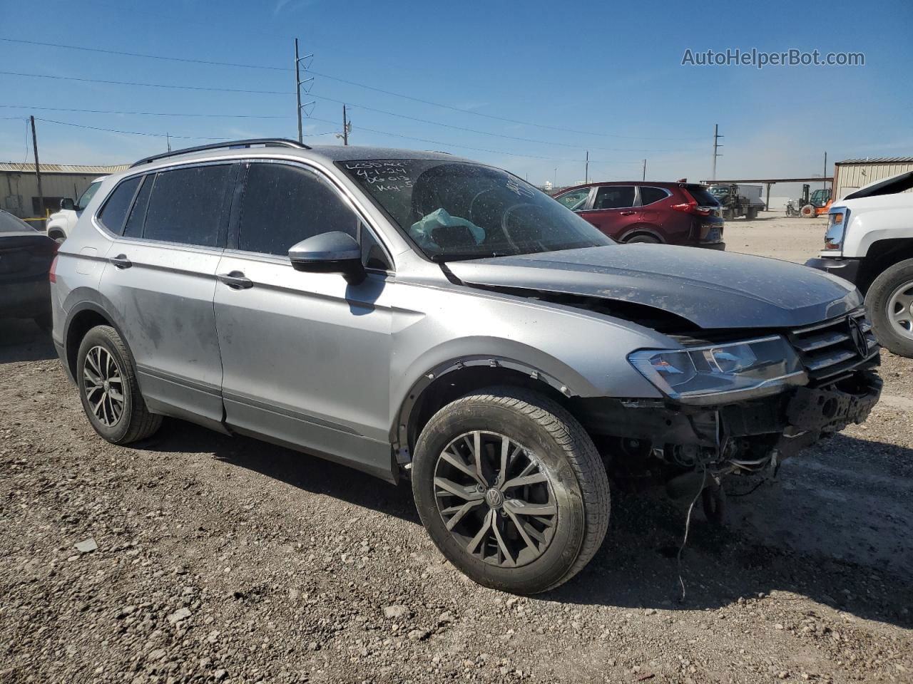 2019 Volkswagen Tiguan Se Silver vin: 3VV3B7AX1KM090367