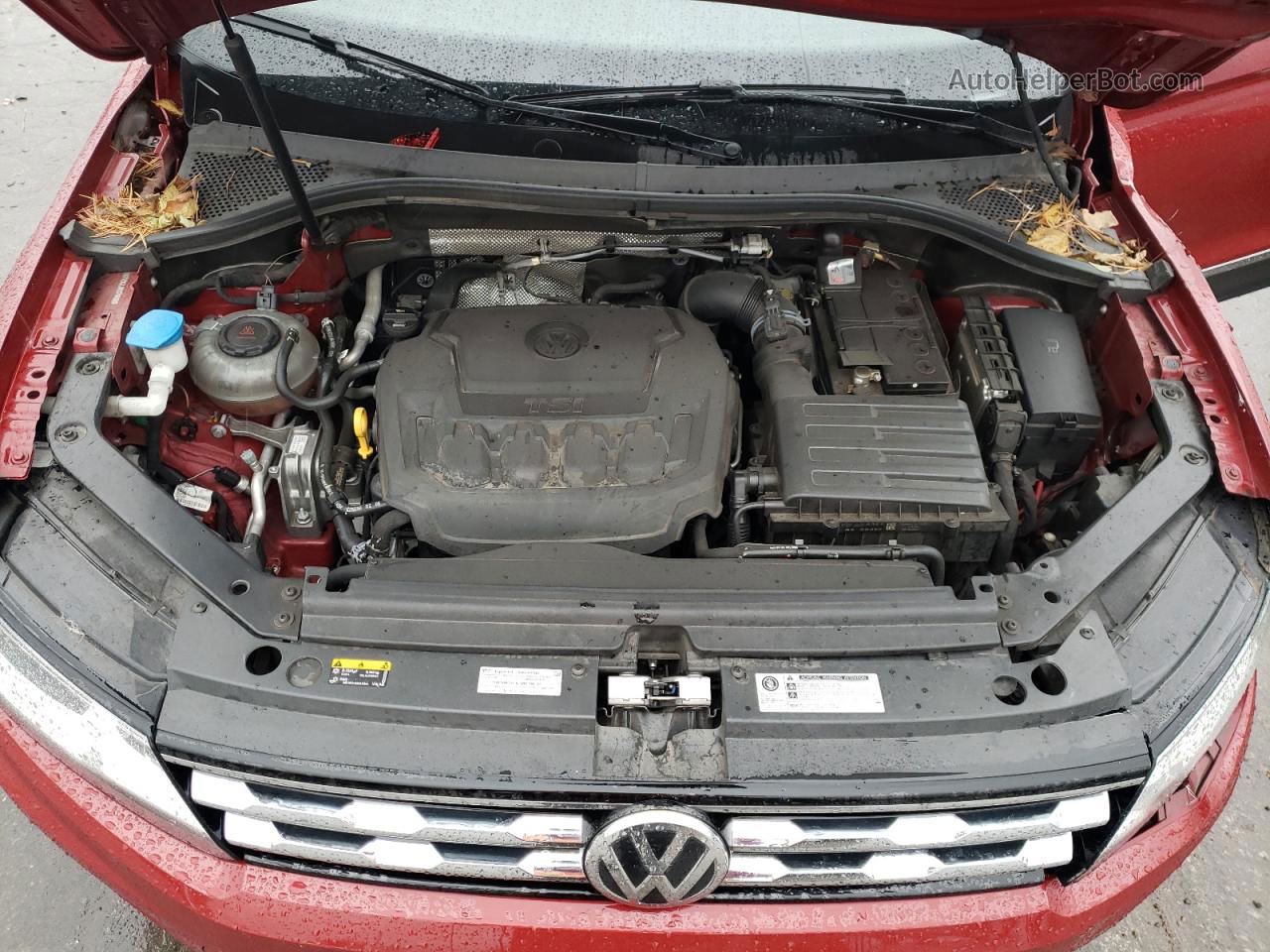 2018 Volkswagen Tiguan Se Maroon vin: 3VV3B7AX2JM176060