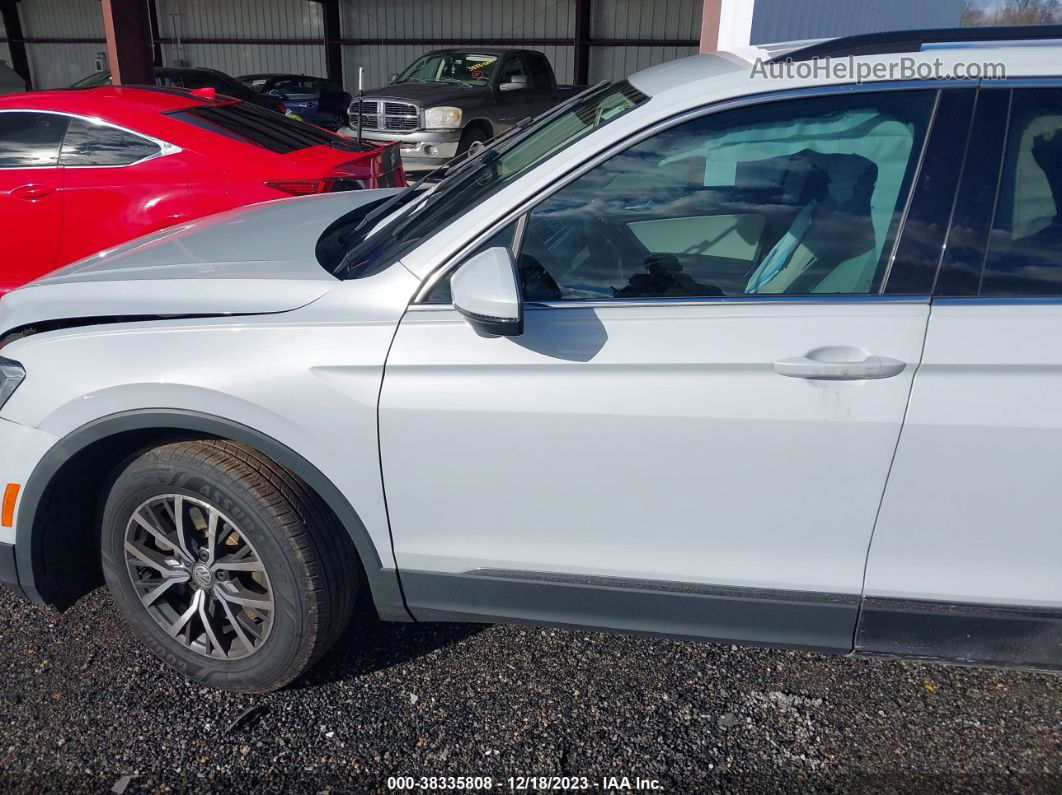 2018 Volkswagen Tiguan Se/sel White vin: 3VV3B7AX2JM191674