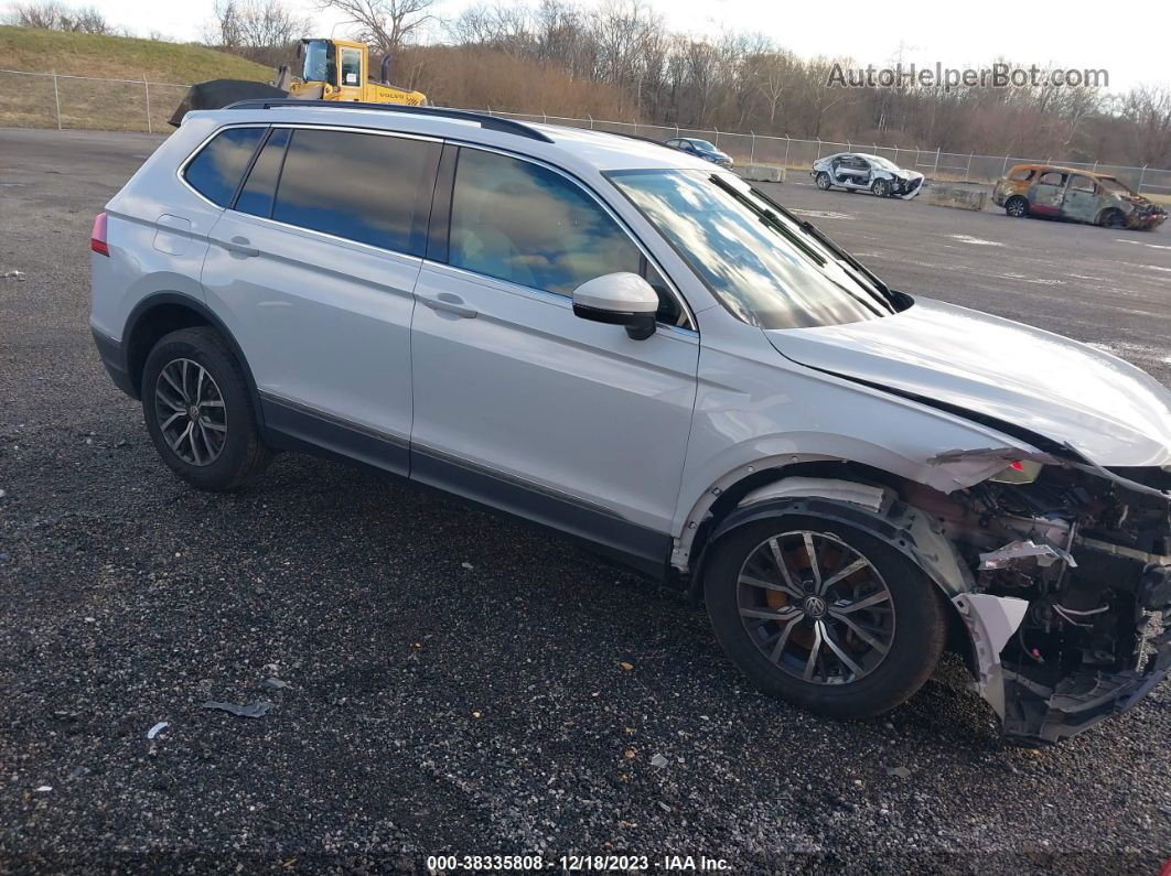 2018 Volkswagen Tiguan Se/sel Белый vin: 3VV3B7AX2JM191674