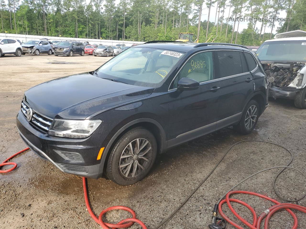 2018 Volkswagen Tiguan Se Black vin: 3VV3B7AX2JM194381