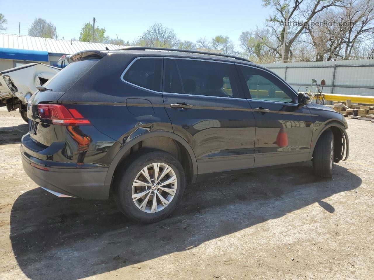 2019 Volkswagen Tiguan Se Черный vin: 3VV3B7AX2KM065798