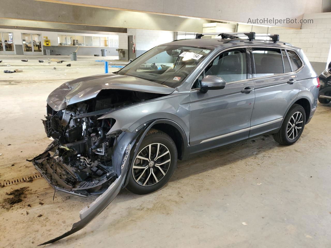 2021 Volkswagen Tiguan Se Серый vin: 3VV3B7AX2MM158419