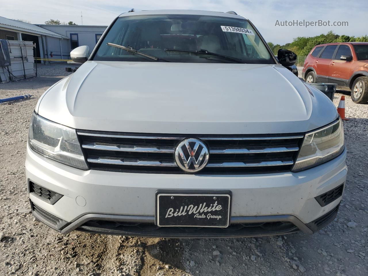 2018 Volkswagen Tiguan Se Silver vin: 3VV3B7AX3JM125988