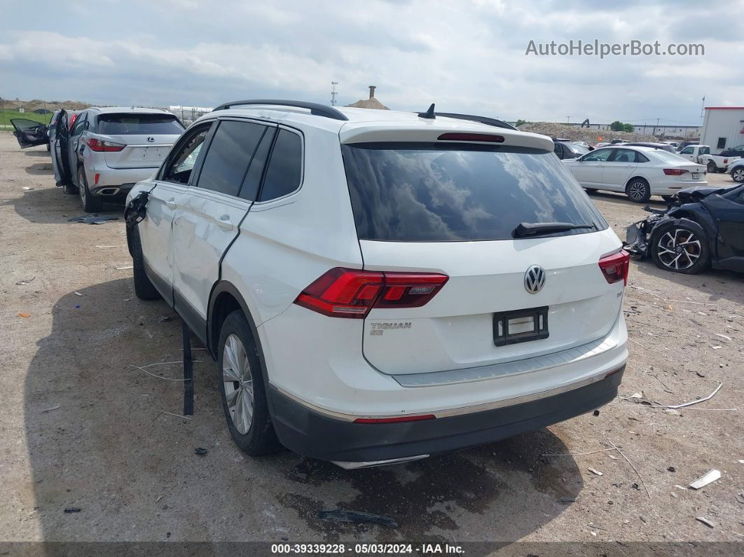 2018 Volkswagen Tiguan   White vin: 3VV3B7AX3JM133007