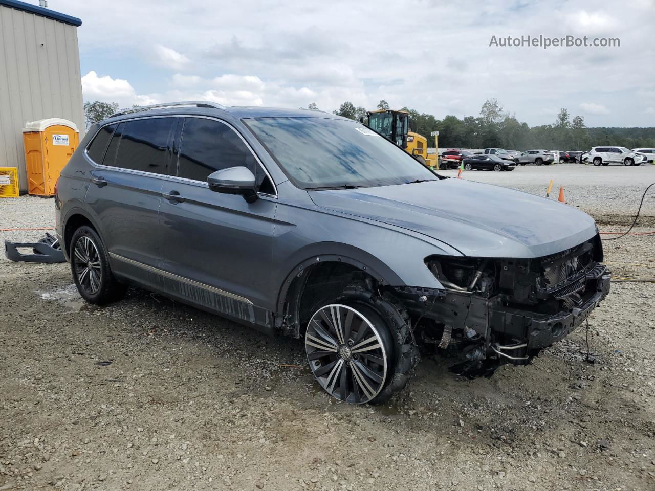 2018 Volkswagen Tiguan Se Gray vin: 3VV3B7AX4JM013734