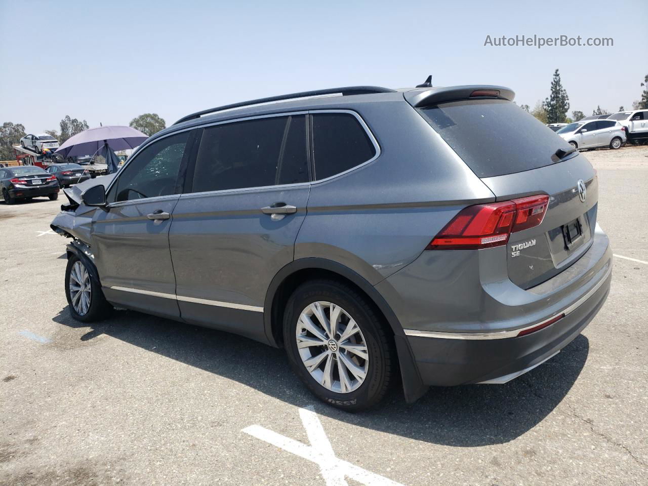 2018 Volkswagen Tiguan Se Серый vin: 3VV3B7AX4JM107113