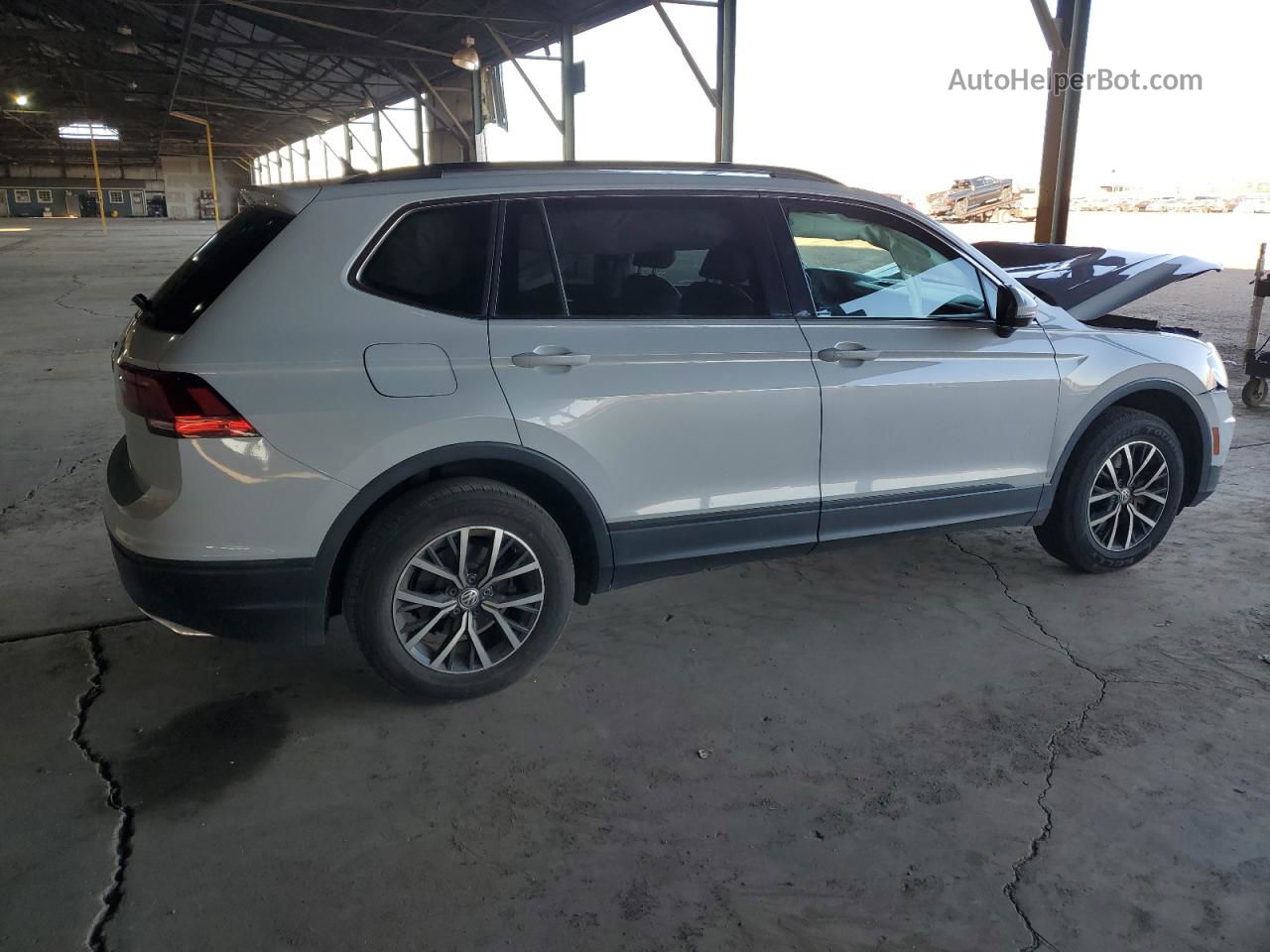 2019 Volkswagen Tiguan Se Белый vin: 3VV3B7AX4KM073417