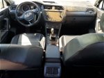 2018 Volkswagen Tiguan Se Gray vin: 3VV3B7AX5JM040005