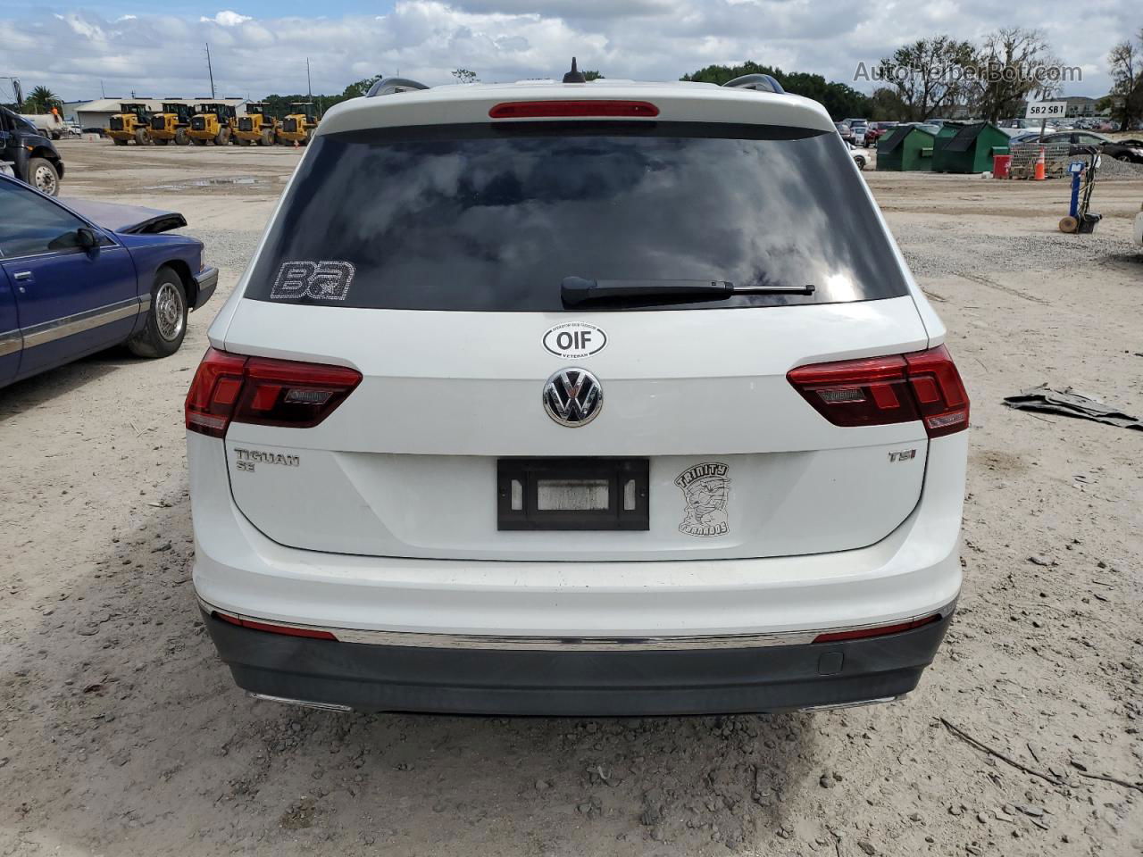 2018 Volkswagen Tiguan Se White vin: 3VV3B7AX6JM004842