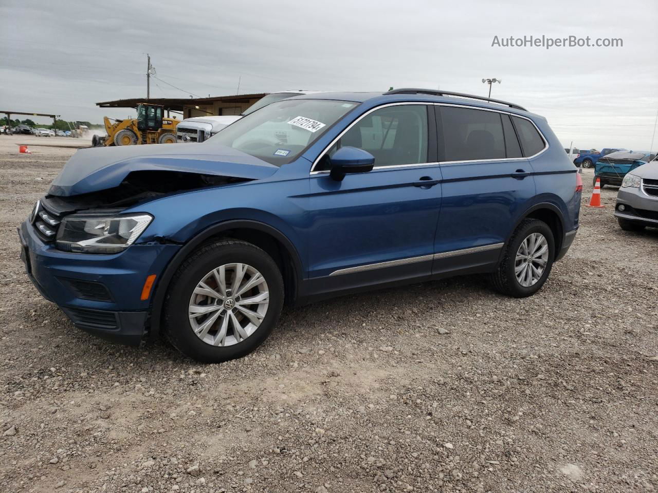 2018 Volkswagen Tiguan Se Blue vin: 3VV3B7AX6JM163814