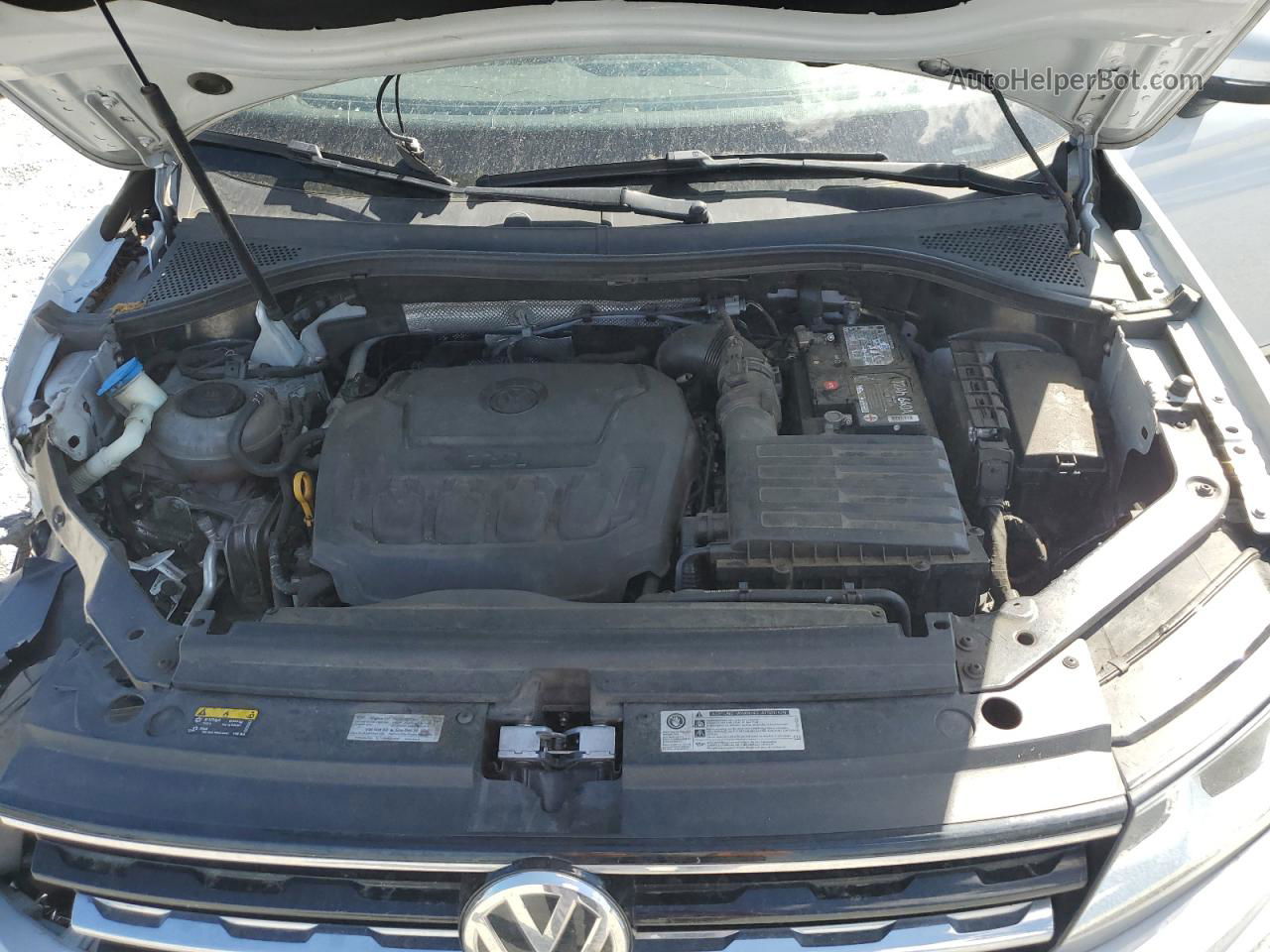 2018 Volkswagen Tiguan Se Белый vin: 3VV3B7AX6JM222537