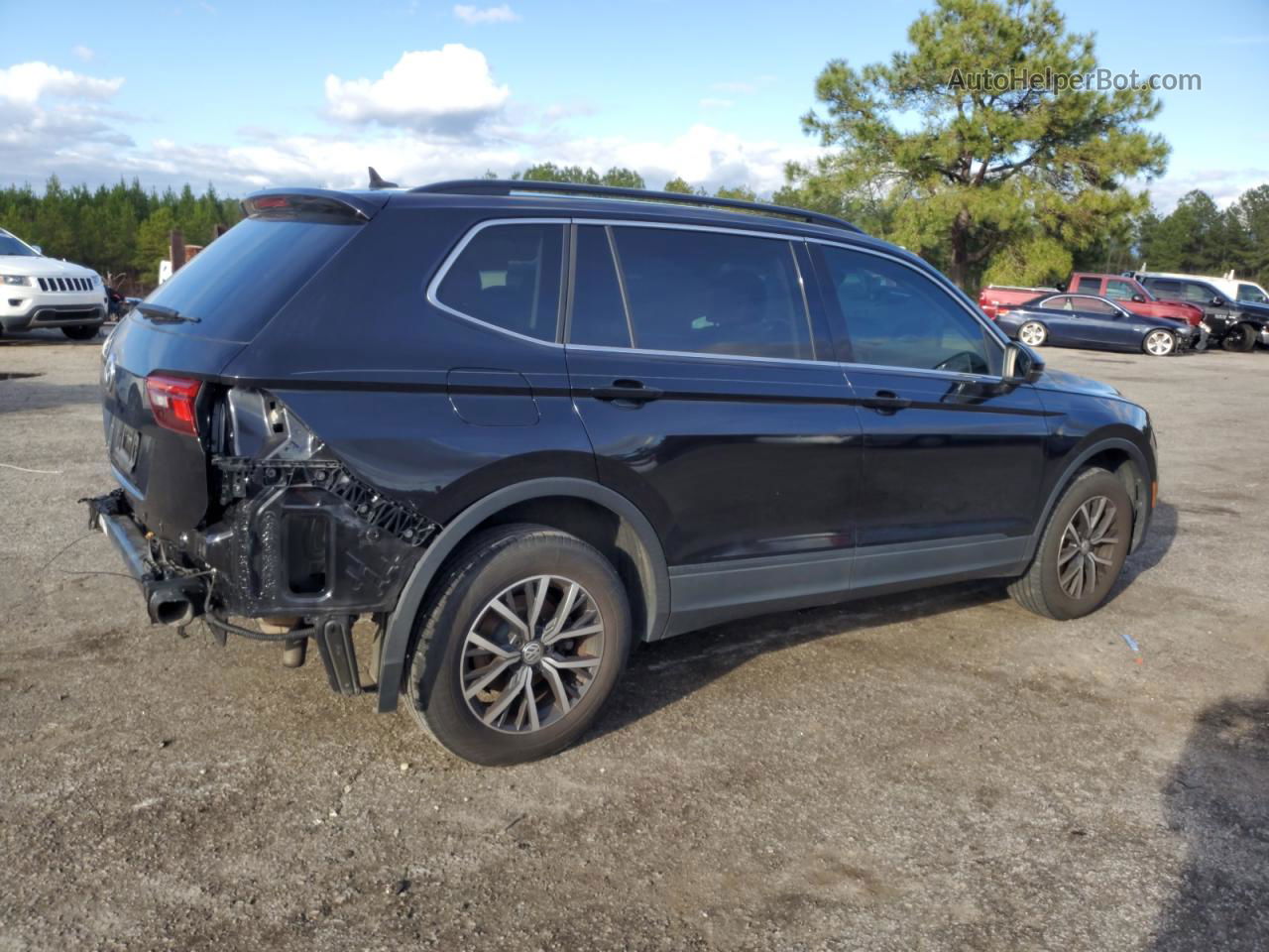 2019 Volkswagen Tiguan Se Black vin: 3VV3B7AX6KM073368