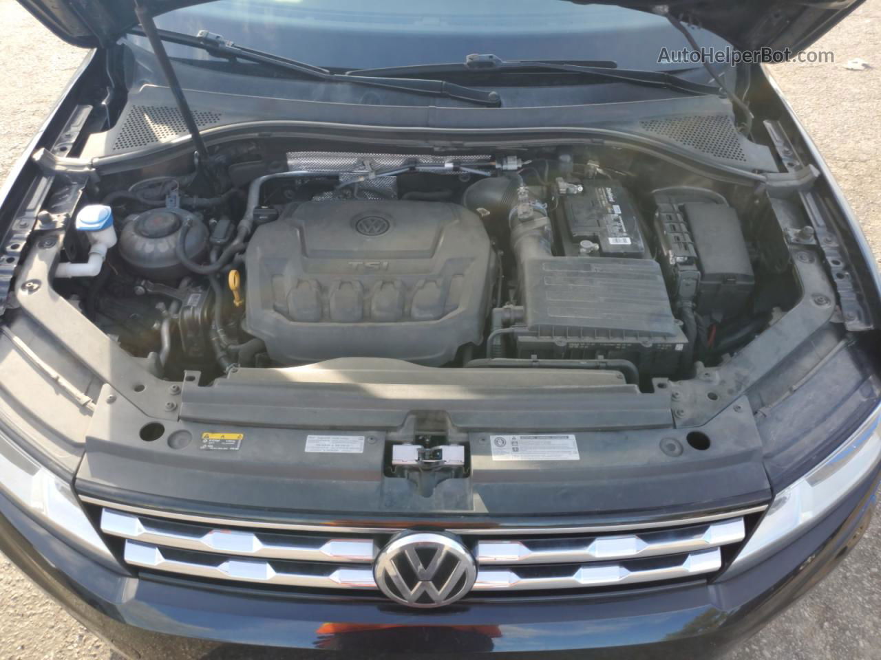 2019 Volkswagen Tiguan Se Black vin: 3VV3B7AX6KM073368