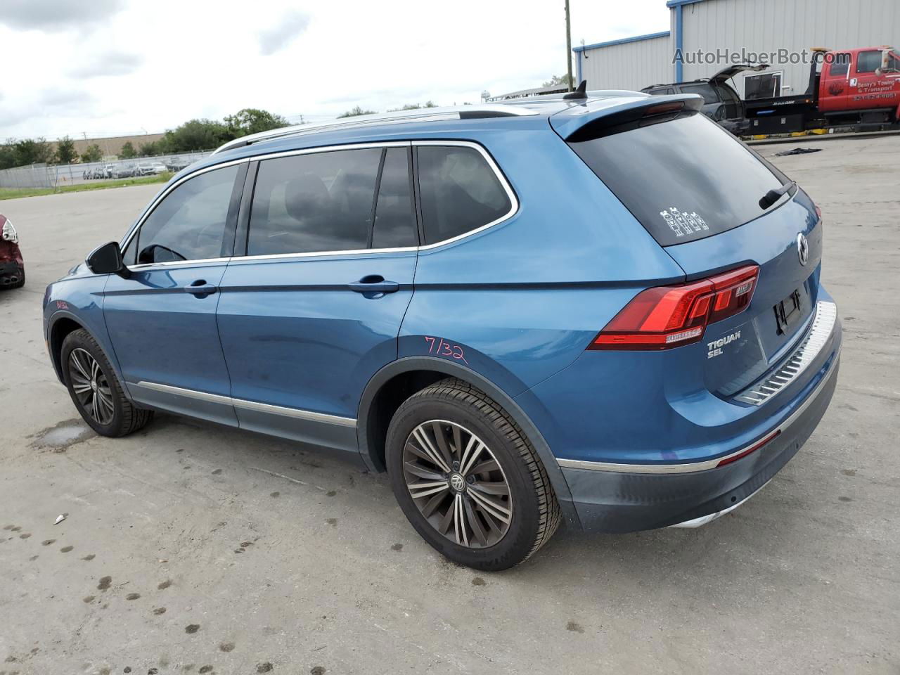 2019 Volkswagen Tiguan Se Blue vin: 3VV3B7AX6KM075735