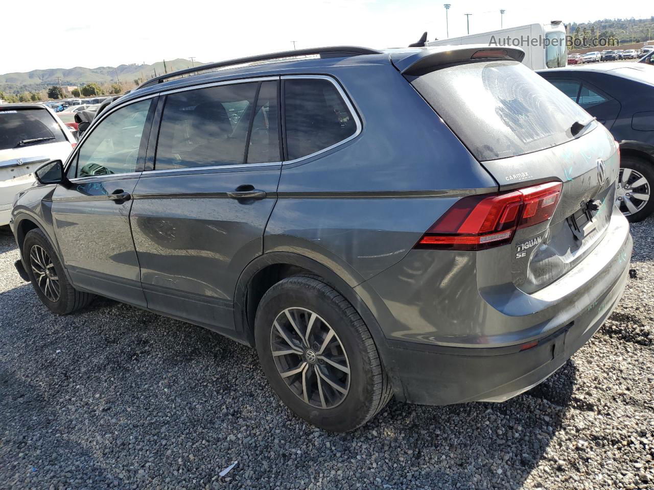 2019 Volkswagen Tiguan Se Серый vin: 3VV3B7AX6KM099310