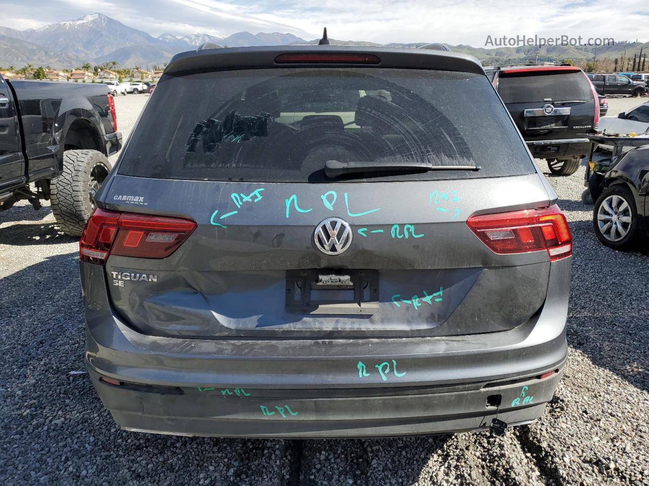 2019 Volkswagen Tiguan Se Gray vin: 3VV3B7AX6KM099310