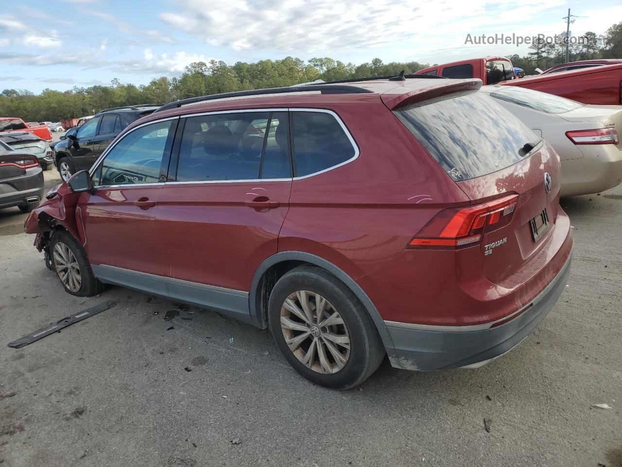 2018 Volkswagen Tiguan Se Красный vin: 3VV3B7AX8JM010349