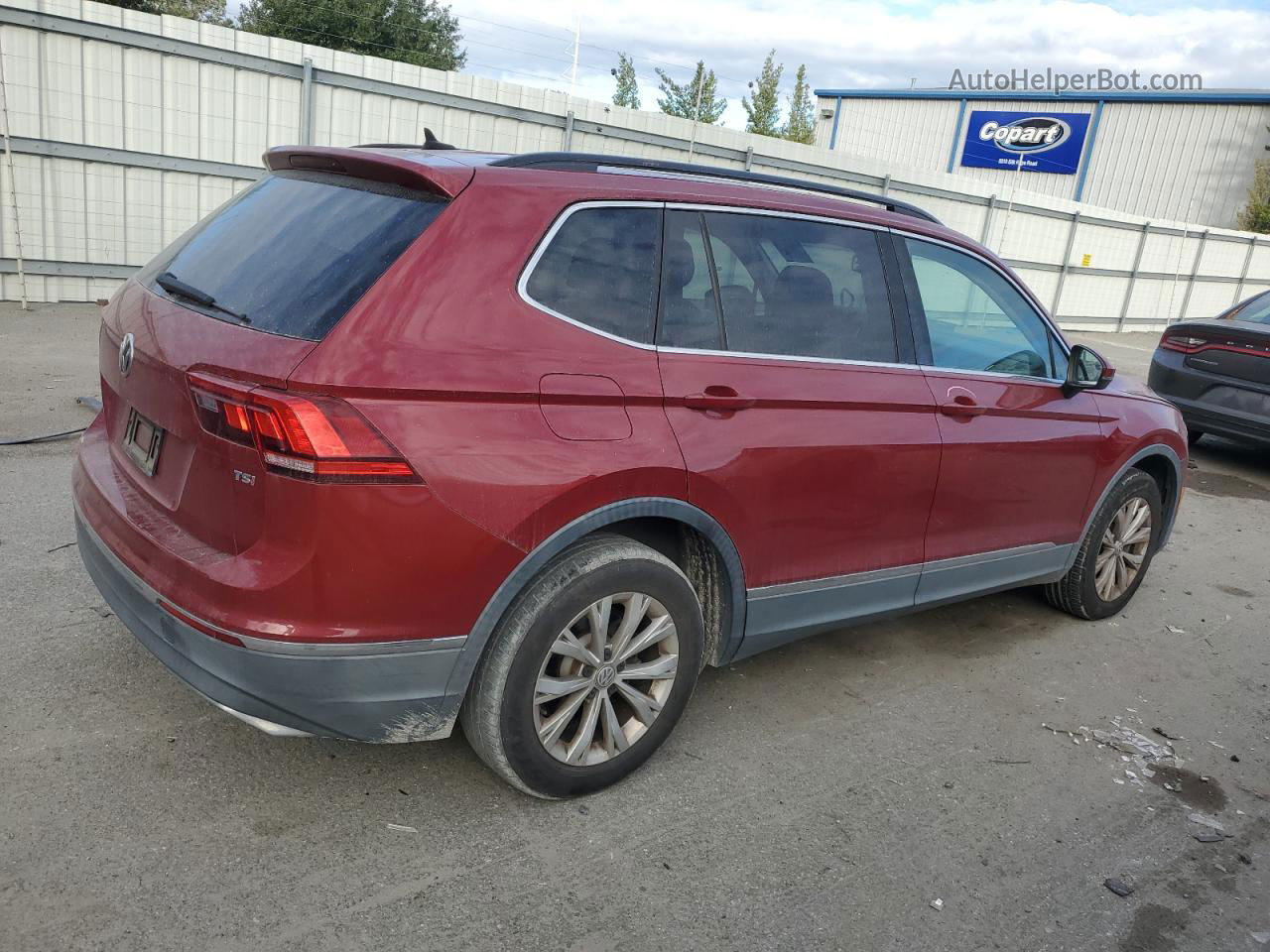 2018 Volkswagen Tiguan Se Red vin: 3VV3B7AX8JM010349