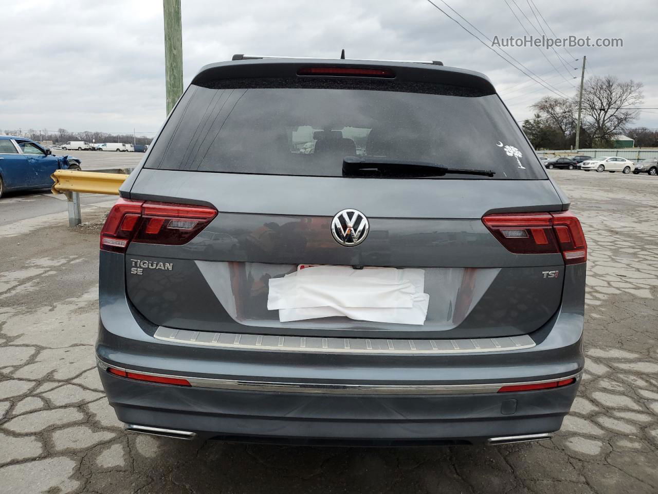 2018 Volkswagen Tiguan Se Gray vin: 3VV3B7AX8JM035574