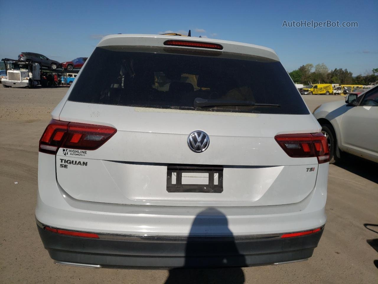 2018 Volkswagen Tiguan Se White vin: 3VV3B7AX8JM137201