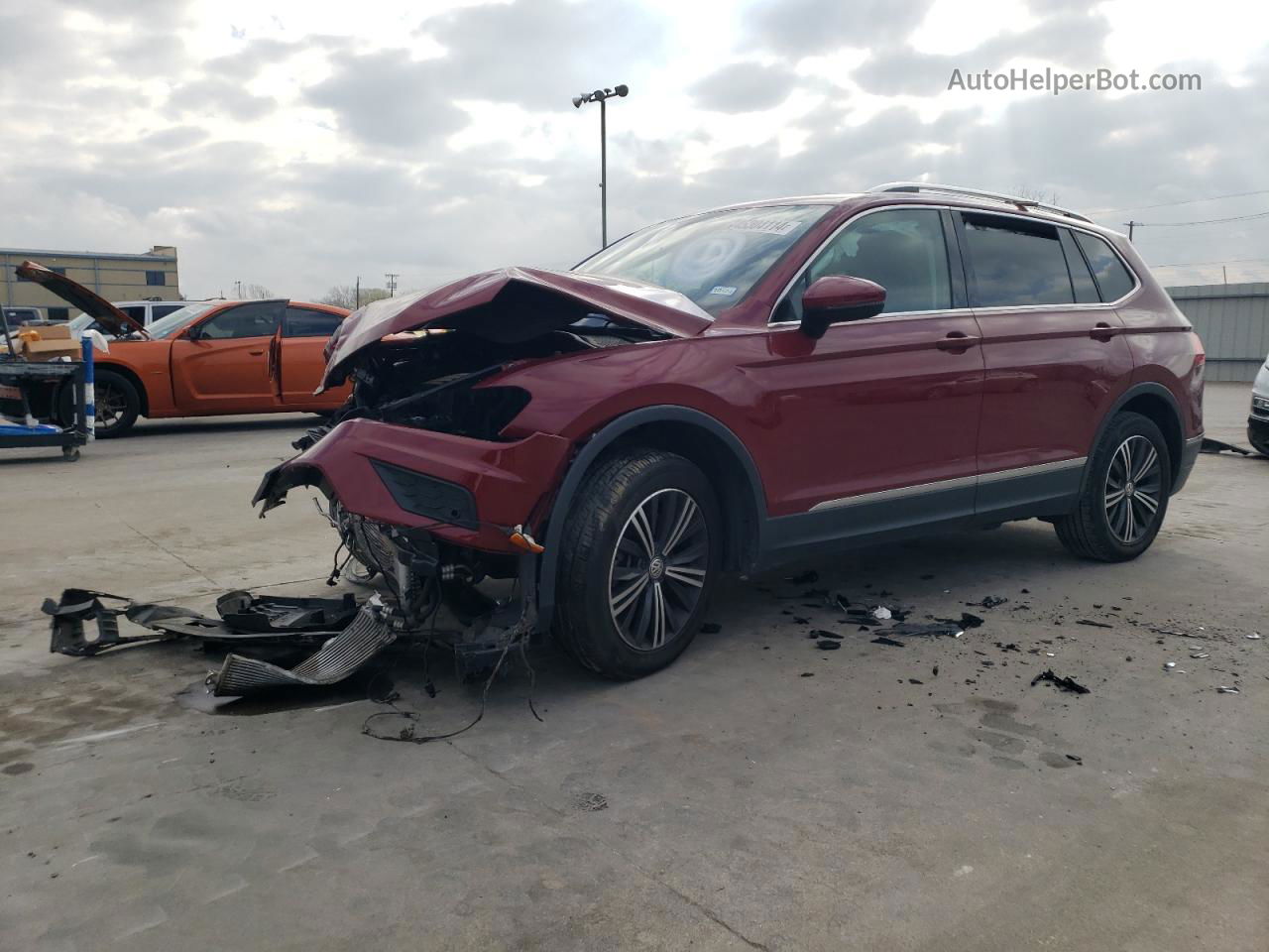 2019 Volkswagen Tiguan Se Red vin: 3VV3B7AX8KM141122