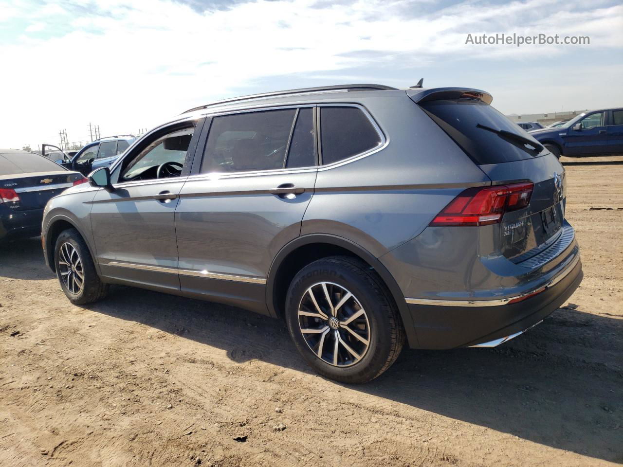 2021 Volkswagen Tiguan Se Gray vin: 3VV3B7AX8MM159901