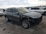 2018 Volkswagen Tiguan Se Gray vin: 3VV3B7AX9JM029413