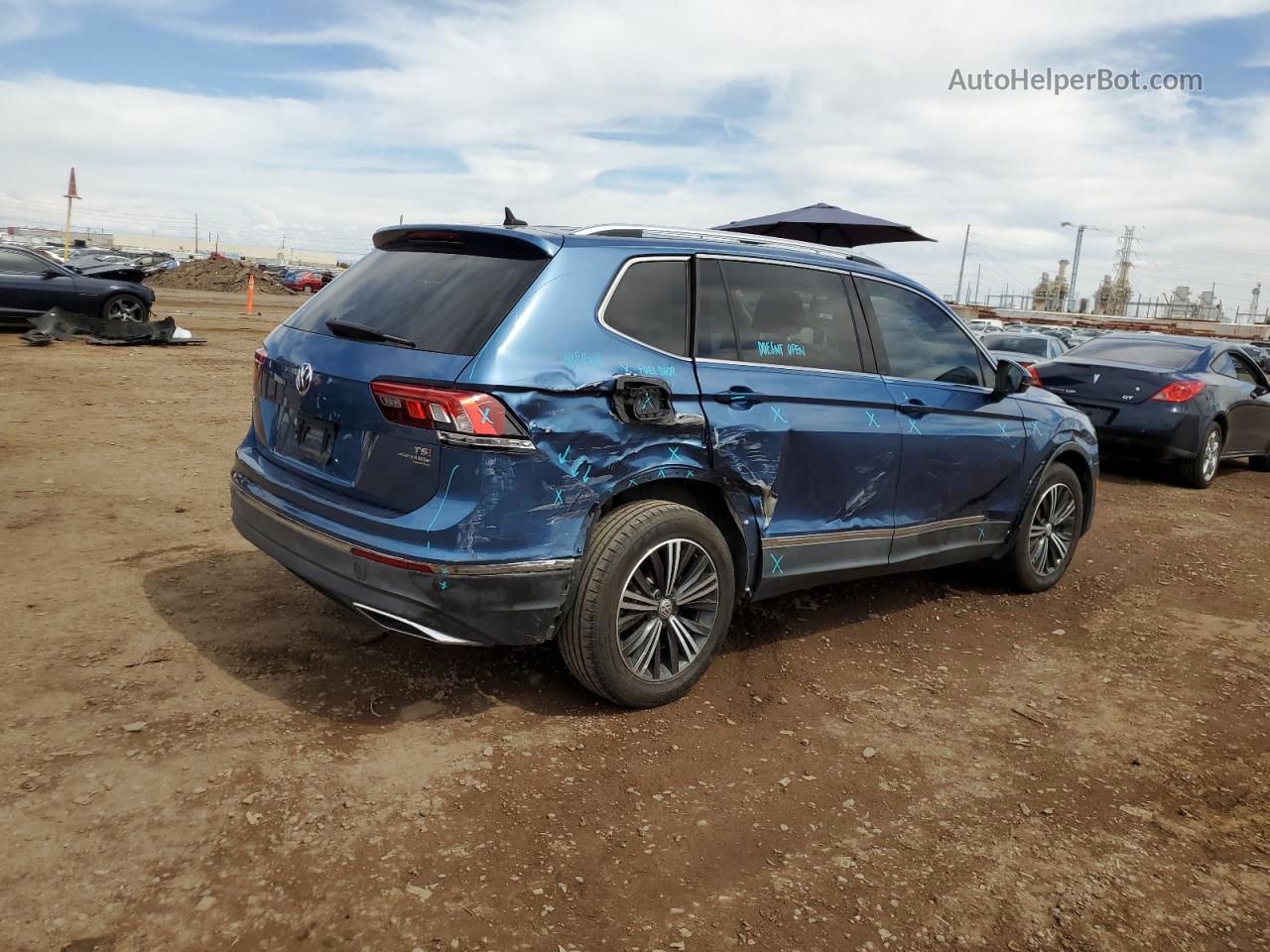 2018 Volkswagen Tiguan Se Синий vin: 3VV3B7AX9JM036474