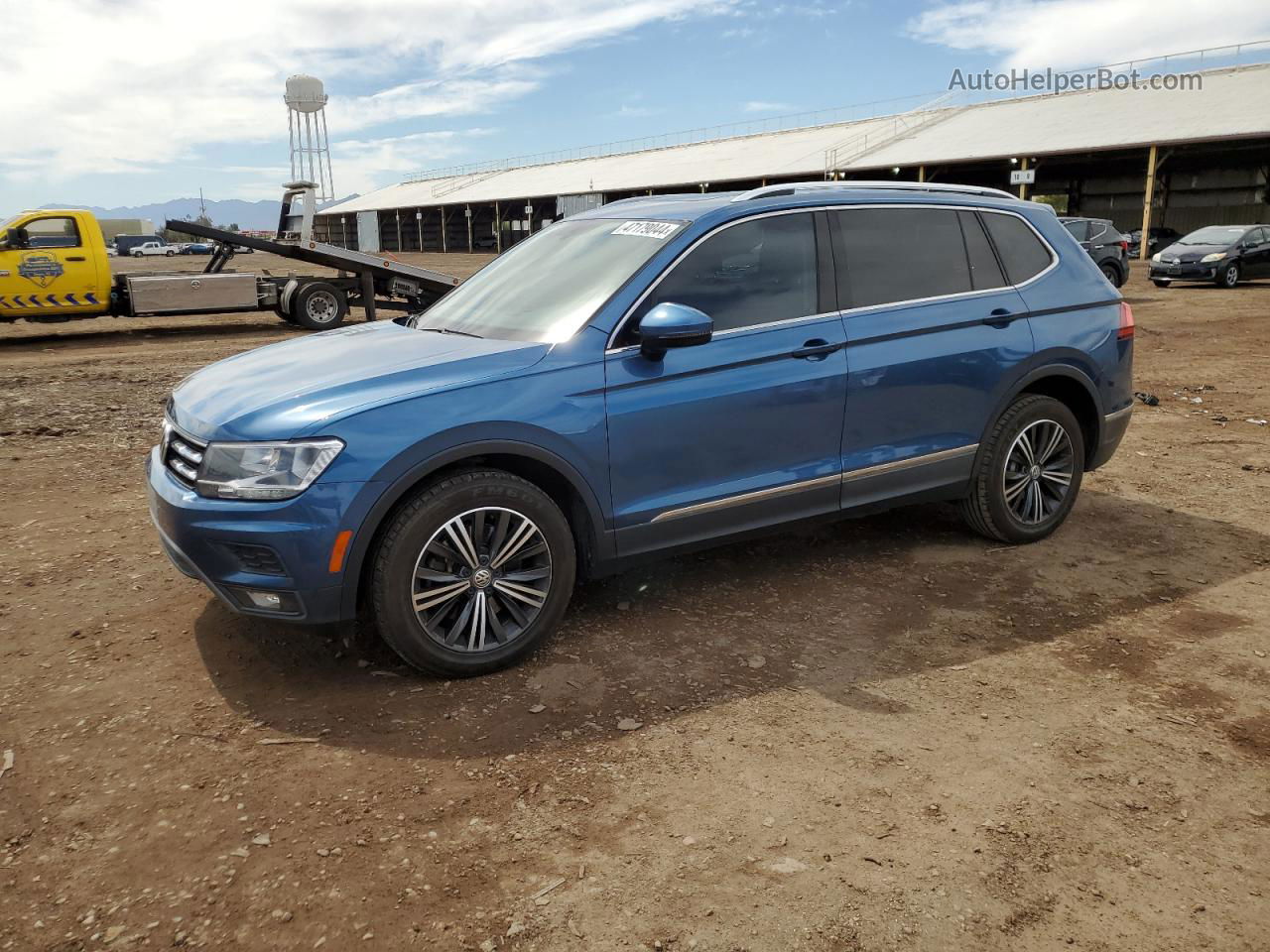 2018 Volkswagen Tiguan Se Синий vin: 3VV3B7AX9JM036474