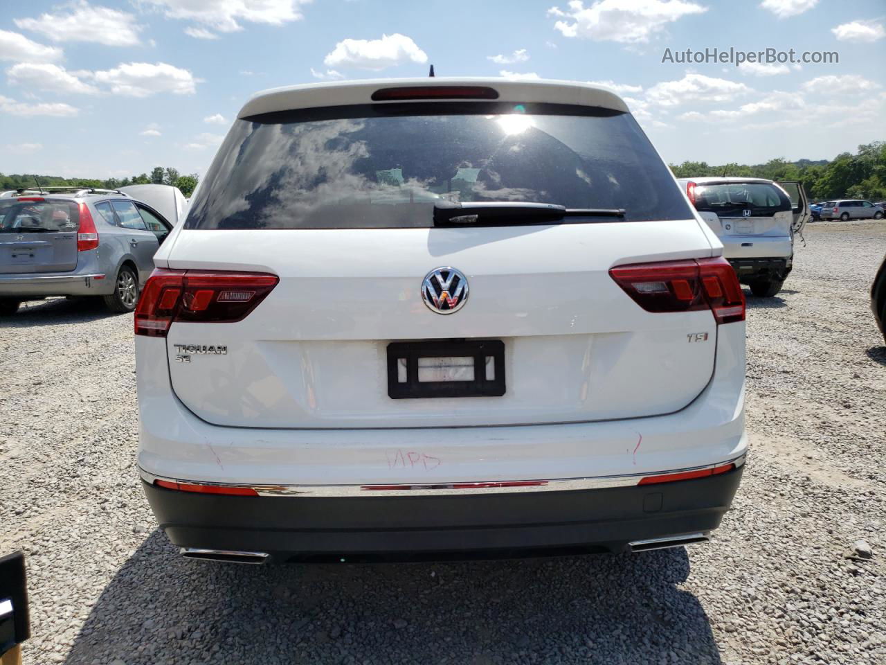 2018 Volkswagen Tiguan Se Белый vin: 3VV3B7AX9JM128202