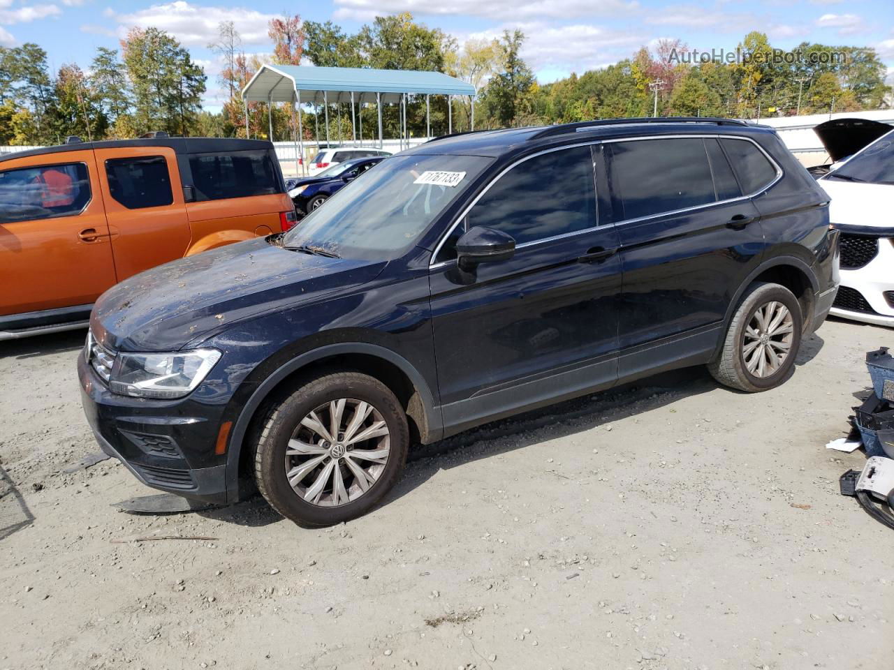 2018 Volkswagen Tiguan Se Черный vin: 3VV3B7AX9JM137207