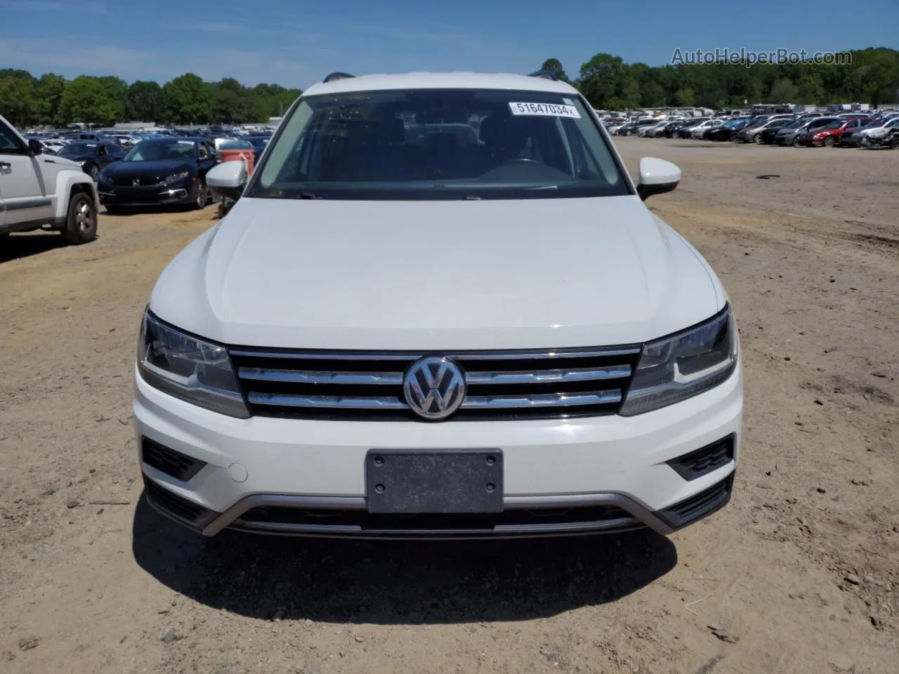 2018 Volkswagen Tiguan Se White vin: 3VV3B7AXXJM061397