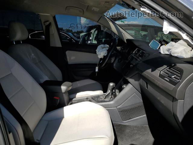 2019 Volkswagen Tiguan Se Gray vin: 3VV3B7AXXKM028465